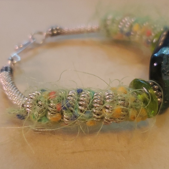 Beautiful Unique Hand Crafted Bracelet - Picture 3 of 5